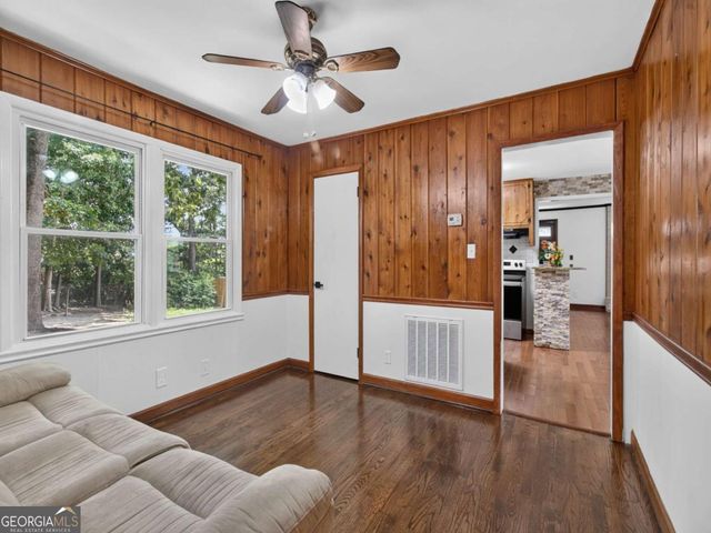 797 E Morningside Drive, Lawrenceville, GA 30043