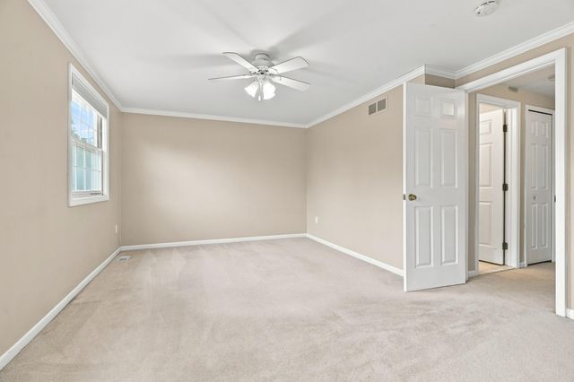 5141 Buckingham Place Drive, Troy, MI 48098