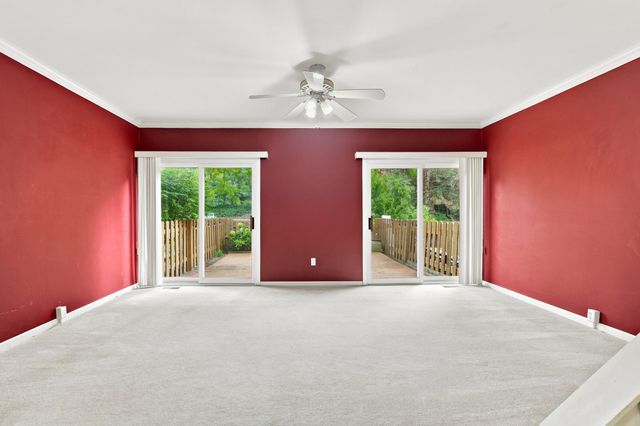5141 Buckingham Place Drive, Troy, MI 48098
