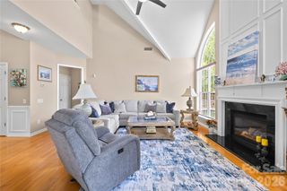 8719 Fieldcroft Drive, Charlotte, NC 28277