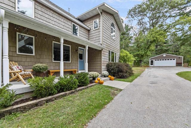 N5889 Soda Road, Princeton, WI 54968