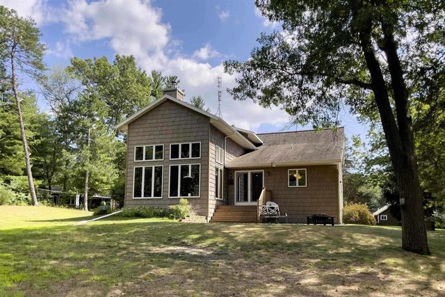 N5889 Soda Road, Princeton, WI 54968