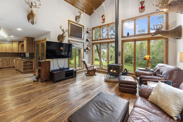 N5889 Soda Road, Princeton, WI 54968