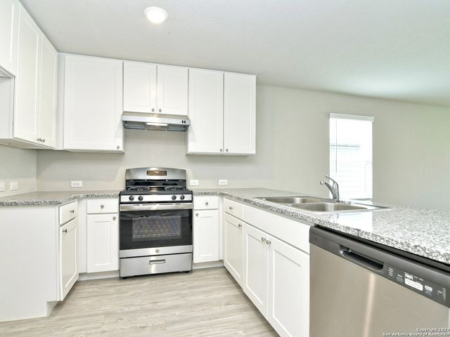 5356 Fair Moon, Bulverde, TX 78163