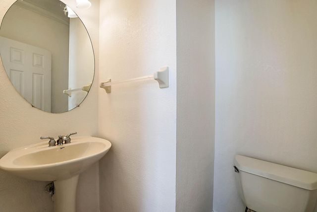 241 E THATCH PALM Circle E, Jupiter, FL 33458