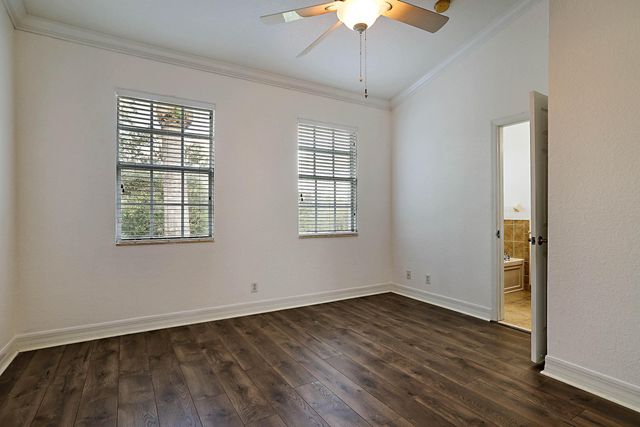 241 E THATCH PALM Circle E, Jupiter, FL 33458