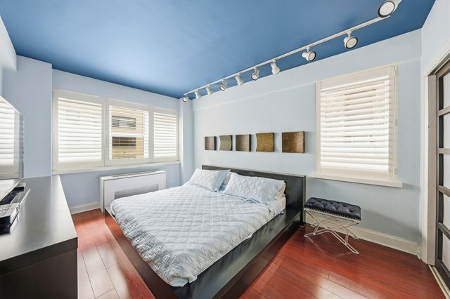80 Park Ave Apt 5D, New York City, NY 10016