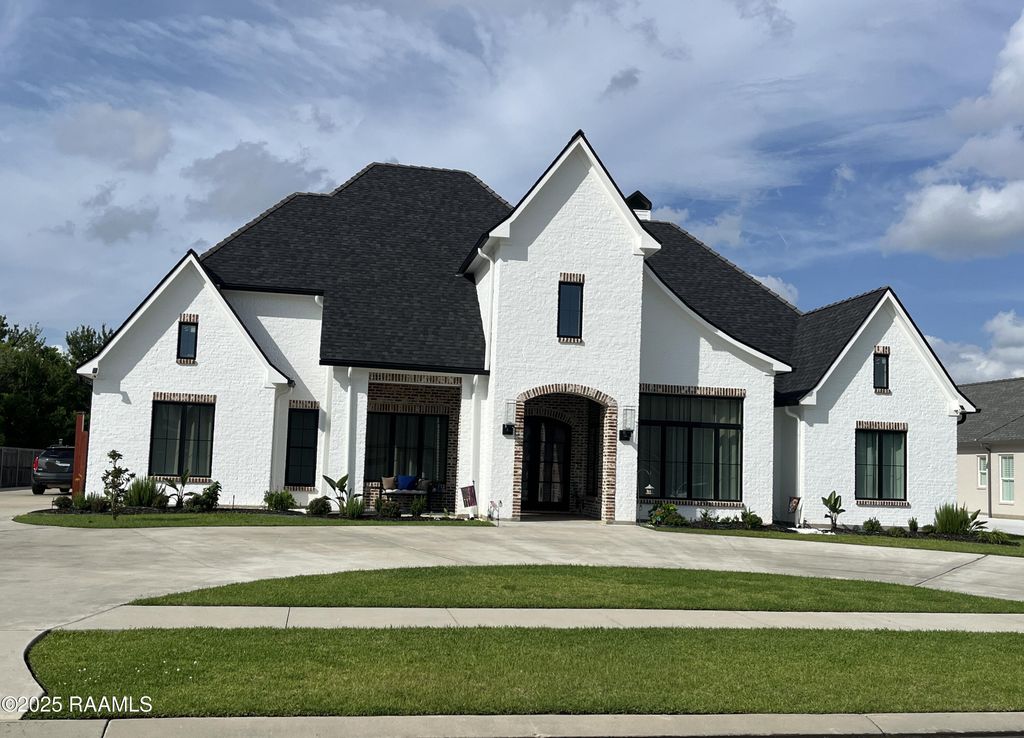 602 Greyford Drive, Lafayette, LA 70503