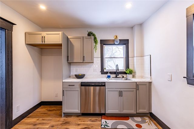 80 Crombie Street, Rochester, NY 14605