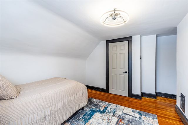 80 Crombie Street, Rochester, NY 14605