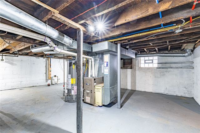 80 Crombie Street, Rochester, NY 14605