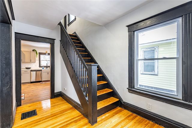 80 Crombie Street, Rochester, NY 14605