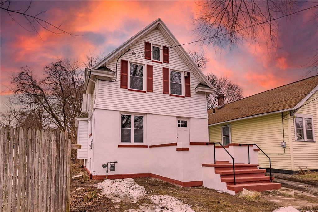 80 Crombie Street, Rochester, NY 14605