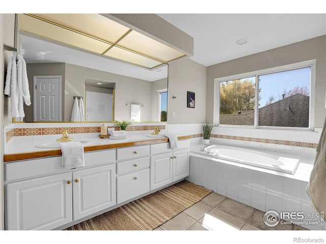 2319 High Lonesome Trail, Lafayette, CO 80026