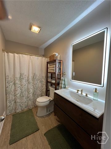 476 Clover Ave, Comer, GA 30629