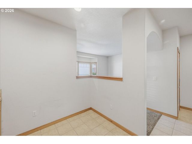 2025 ELM St 4A, Forest Grove, OR 97116