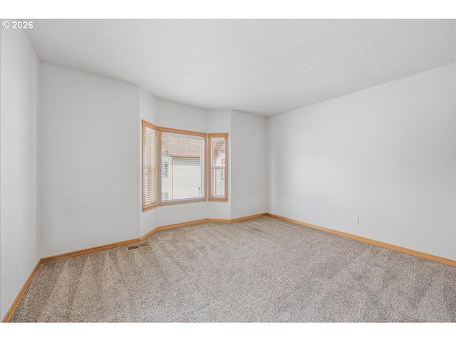 2025 ELM St 4A, Forest Grove, OR 97116