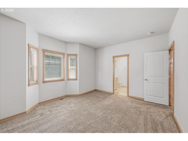 2025 ELM St 4A, Forest Grove, OR 97116