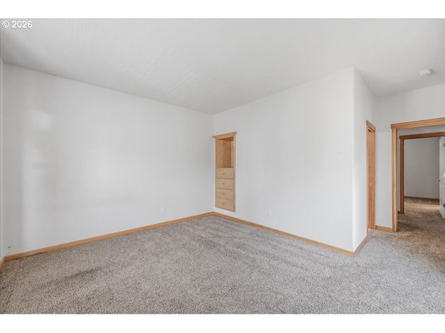2025 ELM St 4A, Forest Grove, OR 97116