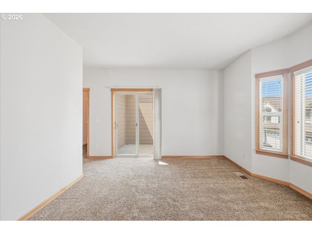 2025 ELM St 4A, Forest Grove, OR 97116