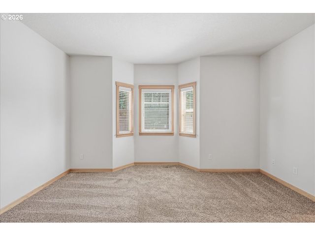 2025 ELM St 4A, Forest Grove, OR 97116