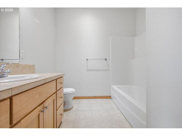 2025 ELM St 4A, Forest Grove, OR 97116