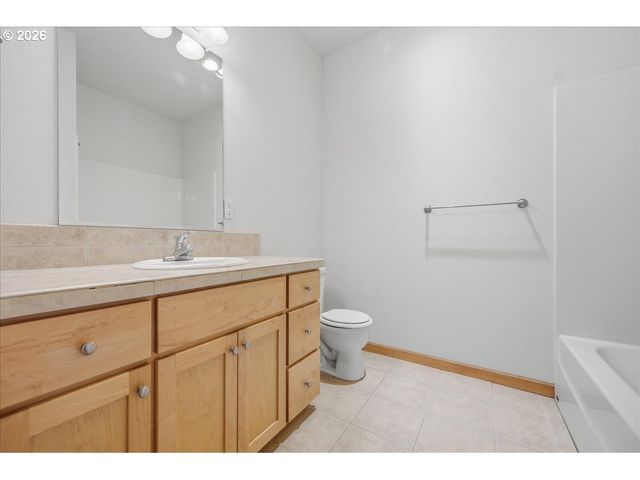2025 ELM St 4A, Forest Grove, OR 97116