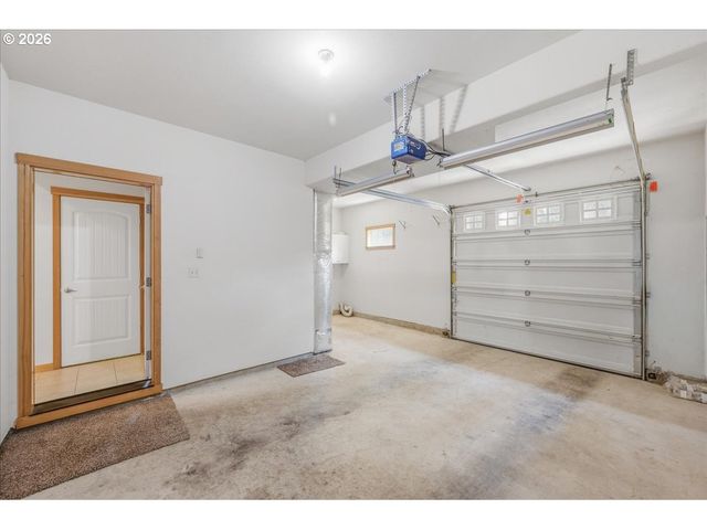 2025 ELM St 4A, Forest Grove, OR 97116