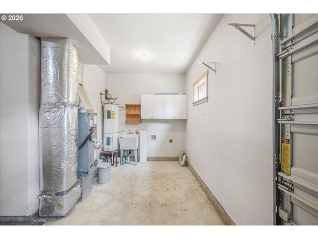 2025 ELM St 4A, Forest Grove, OR 97116