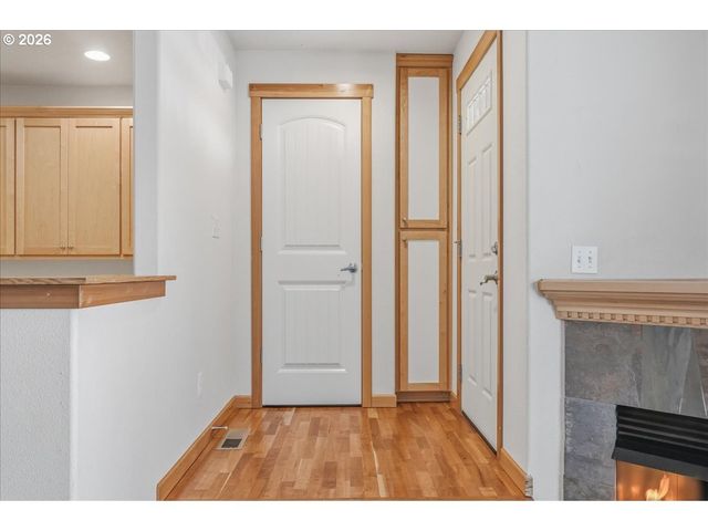 2025 ELM St 4A, Forest Grove, OR 97116