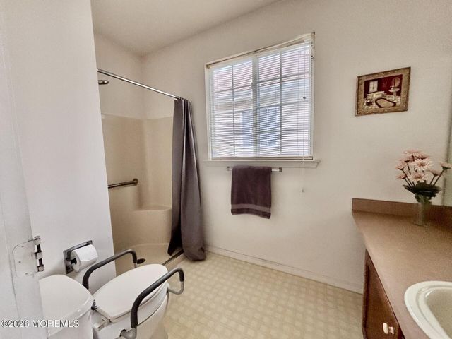 156 Sandpiper Road, Barnegat, NJ 08005