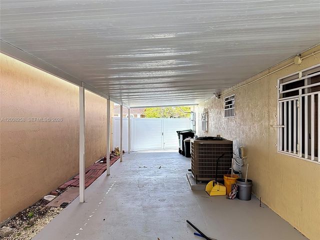 18153 SW 143rd Pl, Miami, FL 33177