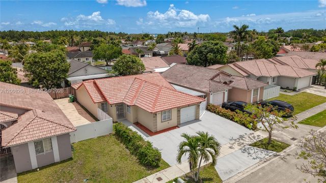 18153 SW 143rd Pl, Miami, FL 33177