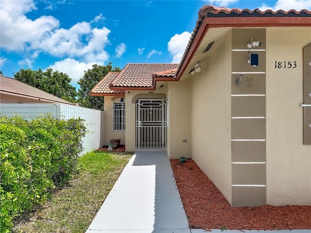 18153 SW 143rd Pl, Miami, FL 33177