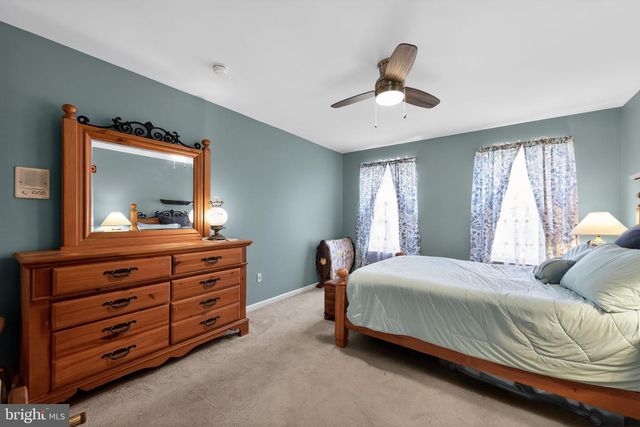 525 LANTERN WAY, Franklinville, NJ 08322