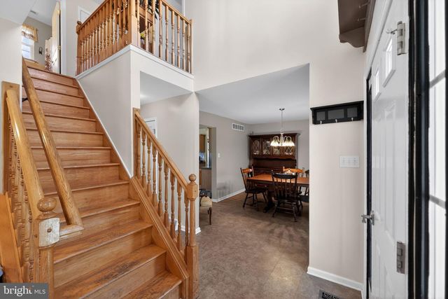 525 LANTERN WAY, Franklinville, NJ 08322