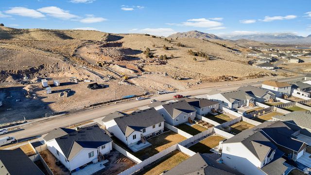 1521 S SAGEBERRY DR, Santaquin, UT 84655