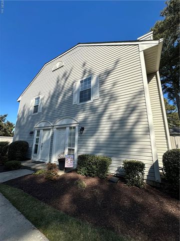 451 Chatterton DR, Virginia Beach, VA 23454