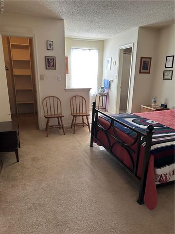 451 Chatterton DR, Virginia Beach, VA 23454