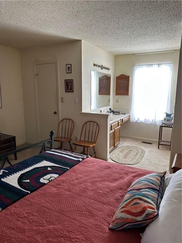 451 Chatterton DR, Virginia Beach, VA 23454