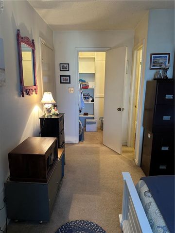 451 Chatterton DR, Virginia Beach, VA 23454