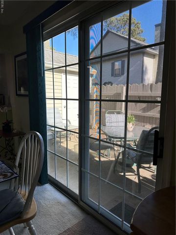 451 Chatterton DR, Virginia Beach, VA 23454