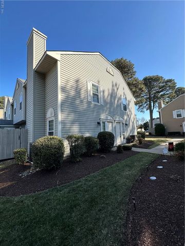 451 Chatterton DR, Virginia Beach, VA 23454