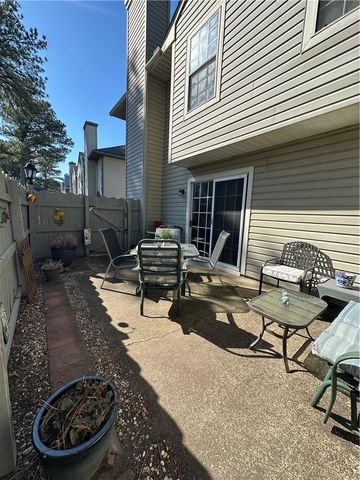 451 Chatterton DR, Virginia Beach, VA 23454