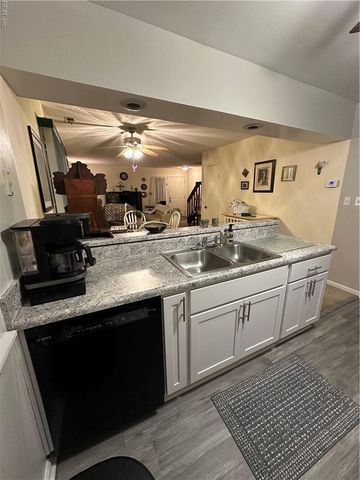 451 Chatterton DR, Virginia Beach, VA 23454