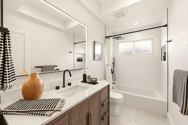 3076 Baronscourt Way, San Jose, CA 95132