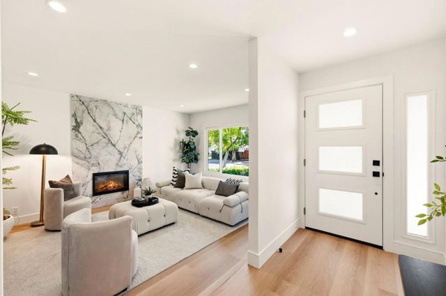 3076 Baronscourt Way, San Jose, CA 95132