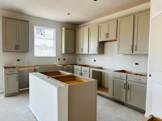 129 Jans WAY, Georgetown, TX 78626
