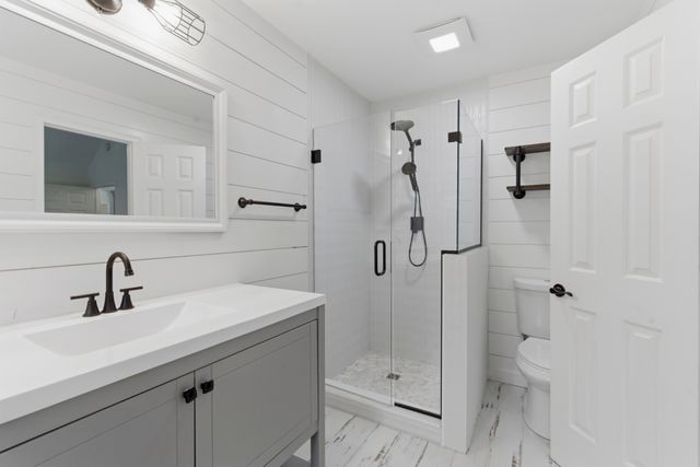 1004 Timber Ridge Ct, Kingston Springs, TN 37082