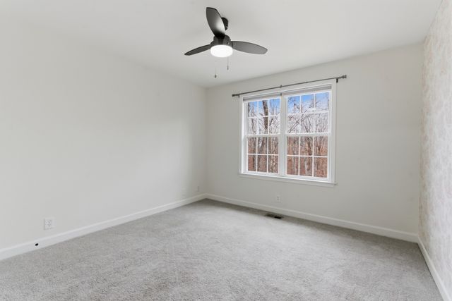 1004 Timber Ridge Ct, Kingston Springs, TN 37082